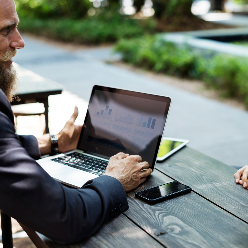 Business Presentation Software Overview - CII Tech Know